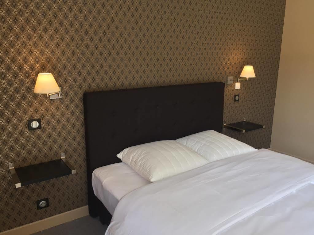 Dans Les Vignes Hotel Chamery Ngoại thất bức ảnh